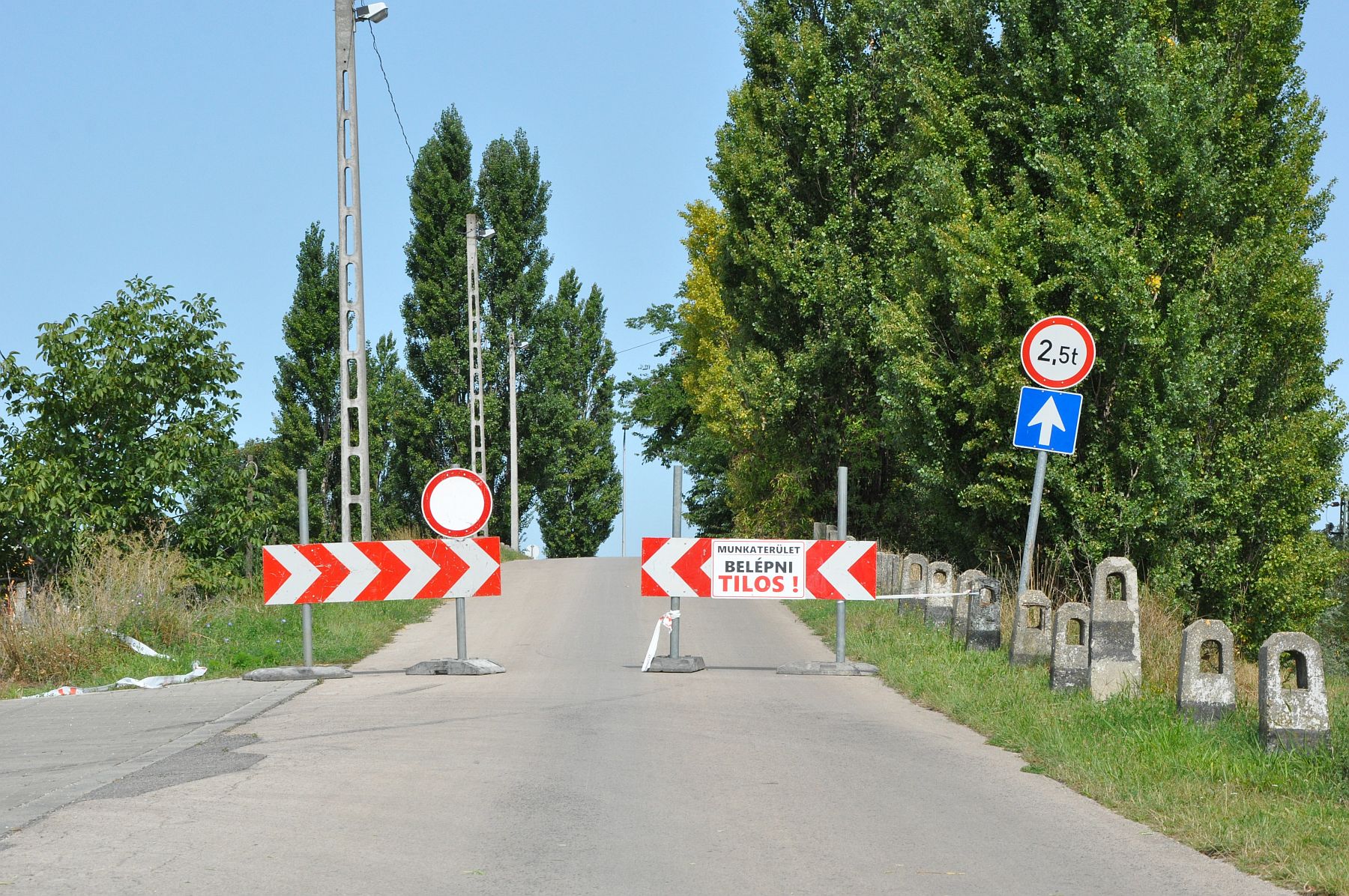 Augusztus 31-ig lezárták a Vásártéri úti vasúti felüljárót